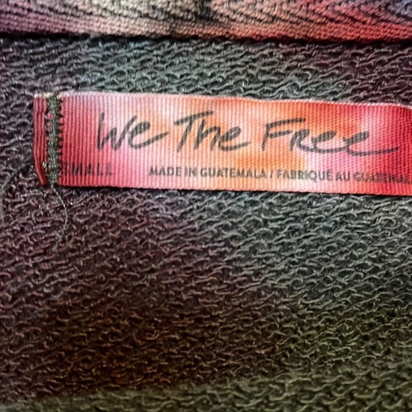 Free People We the Free Camden Sweater size Small NEW Black Reverse Tie Dye - Picture 5 of 6